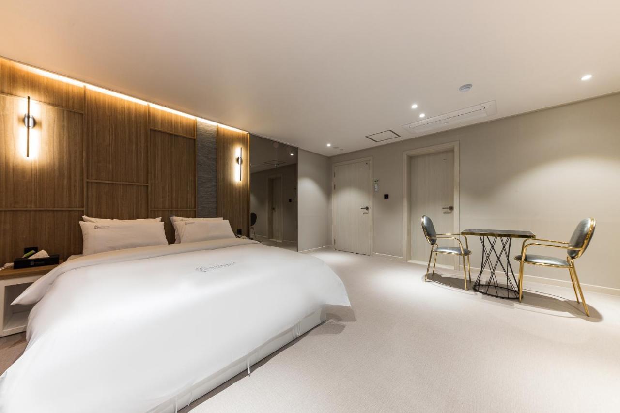 Hotel Lium Cheonan Exterior foto